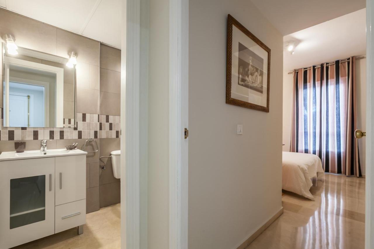 Apartamento Cerca Del Alcazar Con Garaje Privado Seville Exterior photo